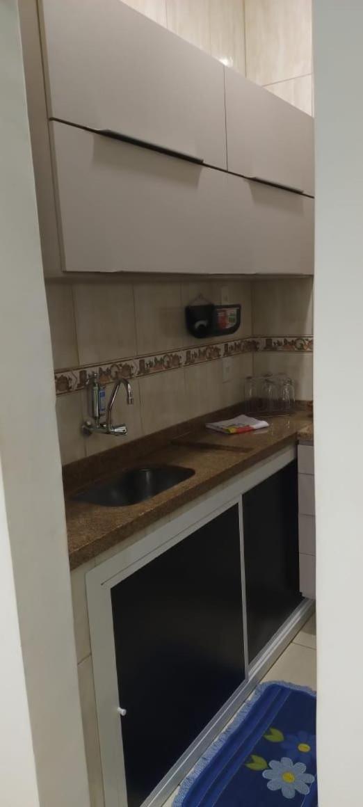 Ferienwohnung -Apartamento Alemao Em Copacabana , 100 Metros Da Praia Com Wi-Fi! ริโอเดจาเนโร ภายนอก รูปภาพ